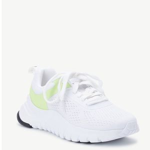 Love & Sport Tennies